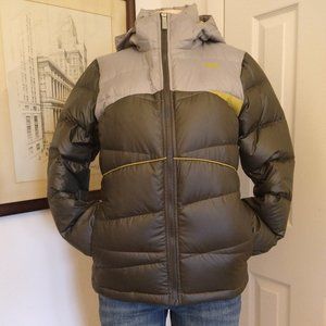 NWT! Women's Nike Green Hooded Down Jacket - Size S